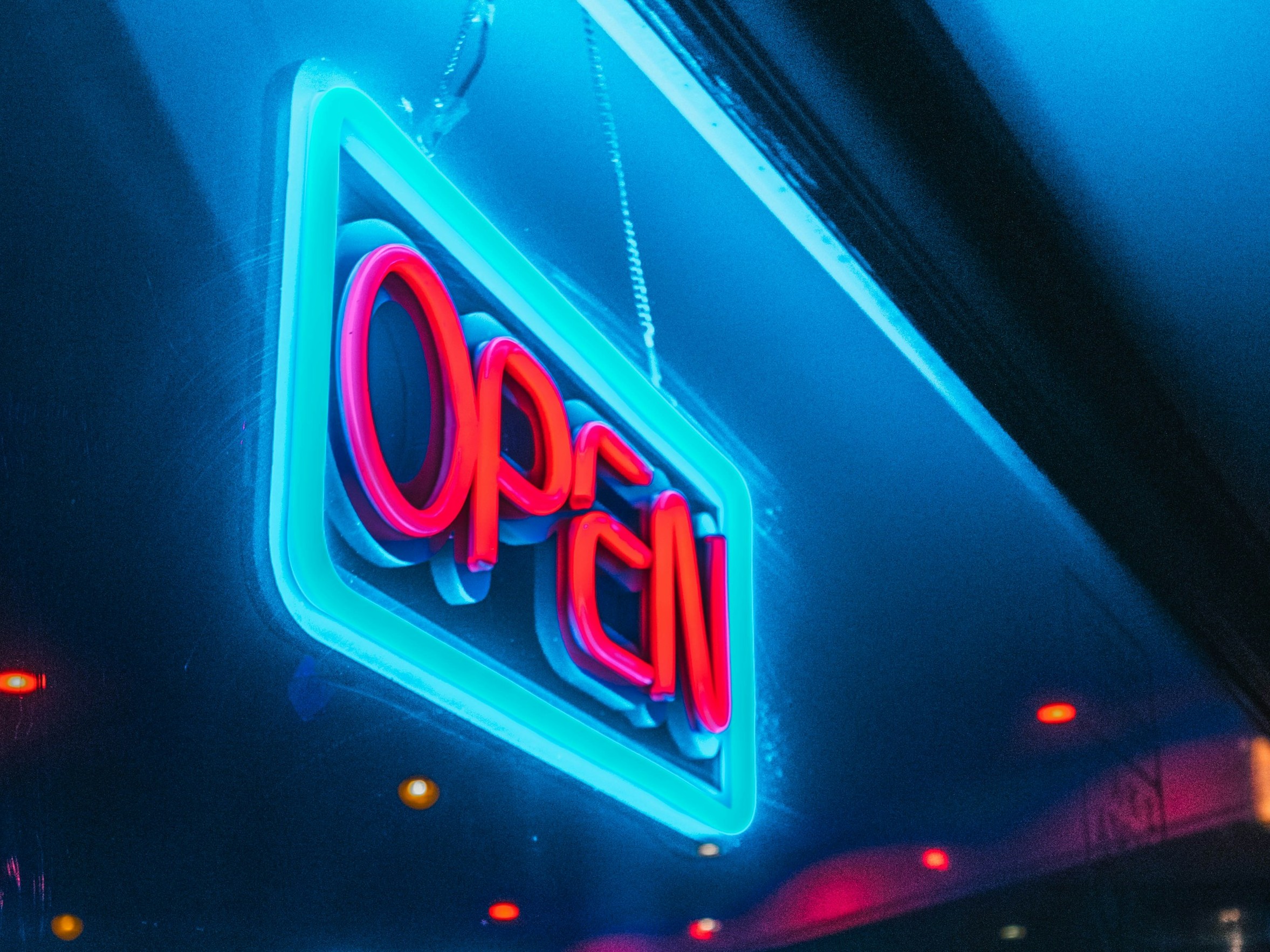 Paslykimų išlaidos, padidinkite augimą naudojant atvirojo kodo AI